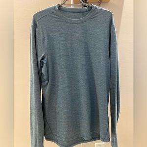 Long sleeve Lululemon shirt size medium